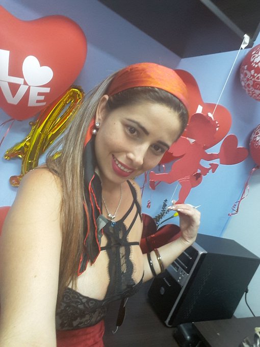 Welcome my room @salomemontana @chaturbate @CamGirlWars https://t.co/TpA3T6m0Qg<a class="tags" target="_blank" title="On Twitter" href="/?out=eyJ0eXAiOiJKV1QiLCJhbGciOiJIUzUxMiJ9.eyJpYXQiOjE3MjI3NzAwNjksImlzcyI6InR3cG9ybnN0YXJzLmNvbSIsIm5iZiI6MTcyMjc3MDA2OSwiZXhwIjoxNzU0MzA2MDY5LCJyZWRpcmVjdF91cmwiOiJodHRwczovL3R3aXR0ZXIuY29tL3NhbG9tZW1vbnRhbmEifQ.vK-kvzXJ2QDe_QLUPlHp6yb79Gmp7BUyYfNN13mUTqynFanDAJ2iLxD4d73PyU8gjzJAmyoSsEUPWQ-v7UssjA">@salomemontana</a><a class="tags" href="/tag/chaturbate">@chaturbate</a><a class="tags" target="_blank" title="On Twitter" href="/?out=eyJ0eXAiOiJKV1QiLCJhbGciOiJIUzUxMiJ9.eyJpYXQiOjE3MjI3NzAwNjksImlzcyI6InR3cG9ybnN0YXJzLmNvbSIsIm5iZiI6MTcyMjc3MDA2OSwiZXhwIjoxNzU0MzA2MDY5LCJyZWRpcmVjdF91cmwiOiJodHRwczovL3R3aXR0ZXIuY29tL0NhbUdpcmxXYXJzIn0.teMIheElMvwl9tAbCPjOoR0_ln9cyuCw9qfuoE2AFe_hDHfkYzp2-dncymUQG9U3_PBrk4TO9DrPuXFqqo1TNw">@CamGirlWars</a><a href="/tag/chaturbate"class="tags"><span>#chaturbate</span></a><a href="/tag/cam4"class="tags"><span>#cam4</span></a>