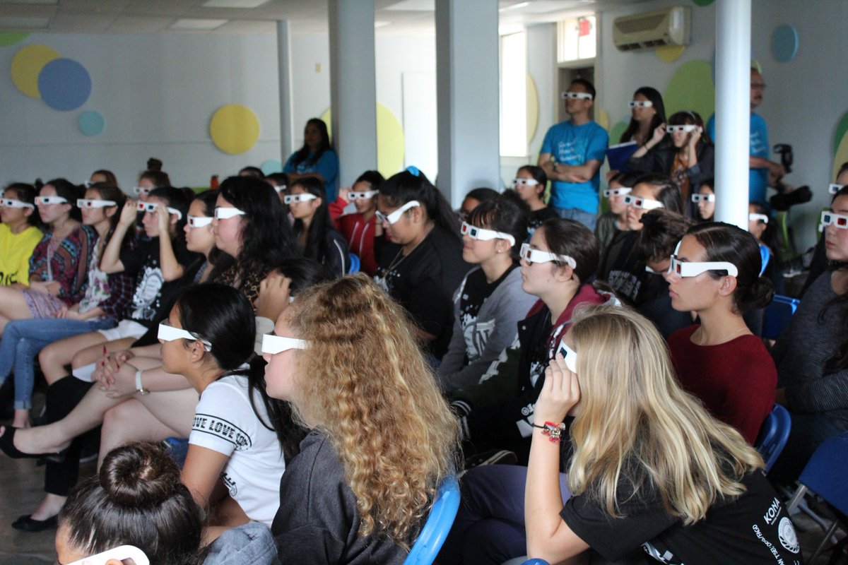 SHA_kaleo's tweet photo. Are you a high school girl interested in STEM? You can sign up for the STEM Symposium by Friday to participate in the event! It's open to all high school girls. Attendees will enjoy free breakfast and lunch as well as raffles! 

Click here to register: https://t.co/krYuneDJOA https://t.co/8fvpwavmE9