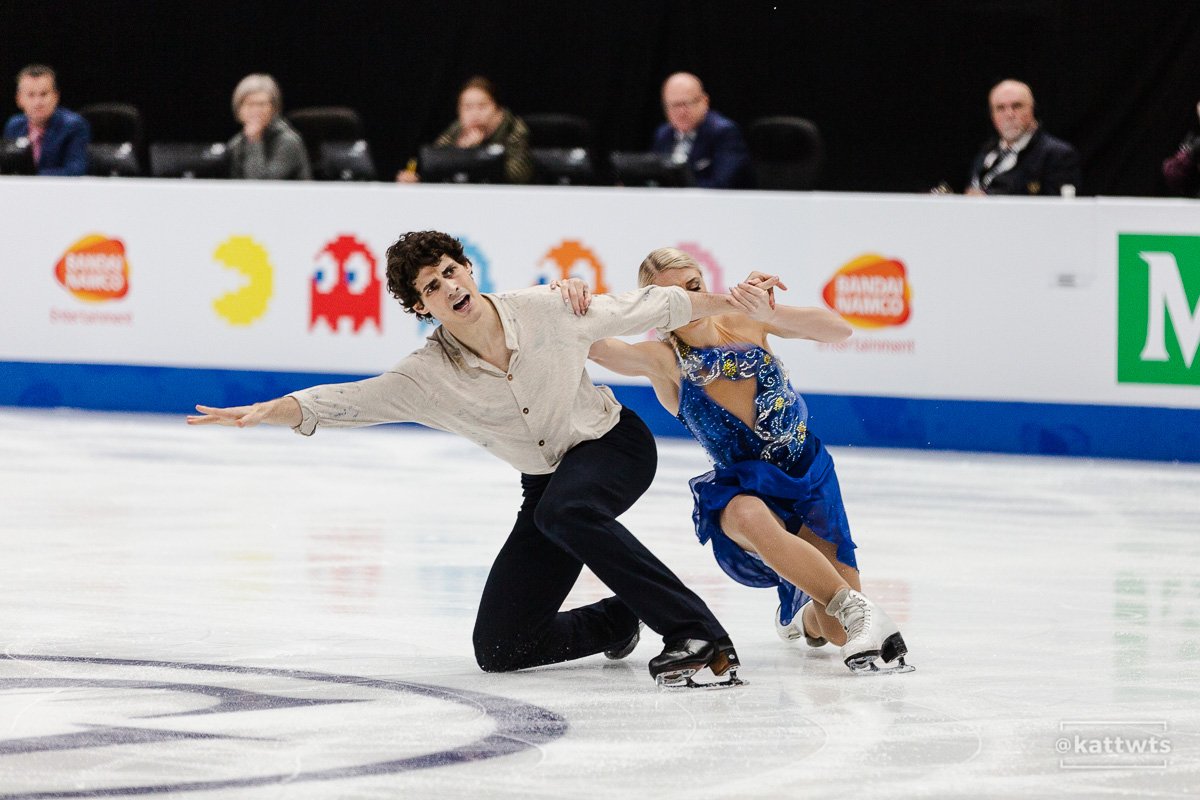 with so many magical moments, you can never have too many photos of this FD 🌌

#PiperGilles/#PaulPoirier
#4CC2019