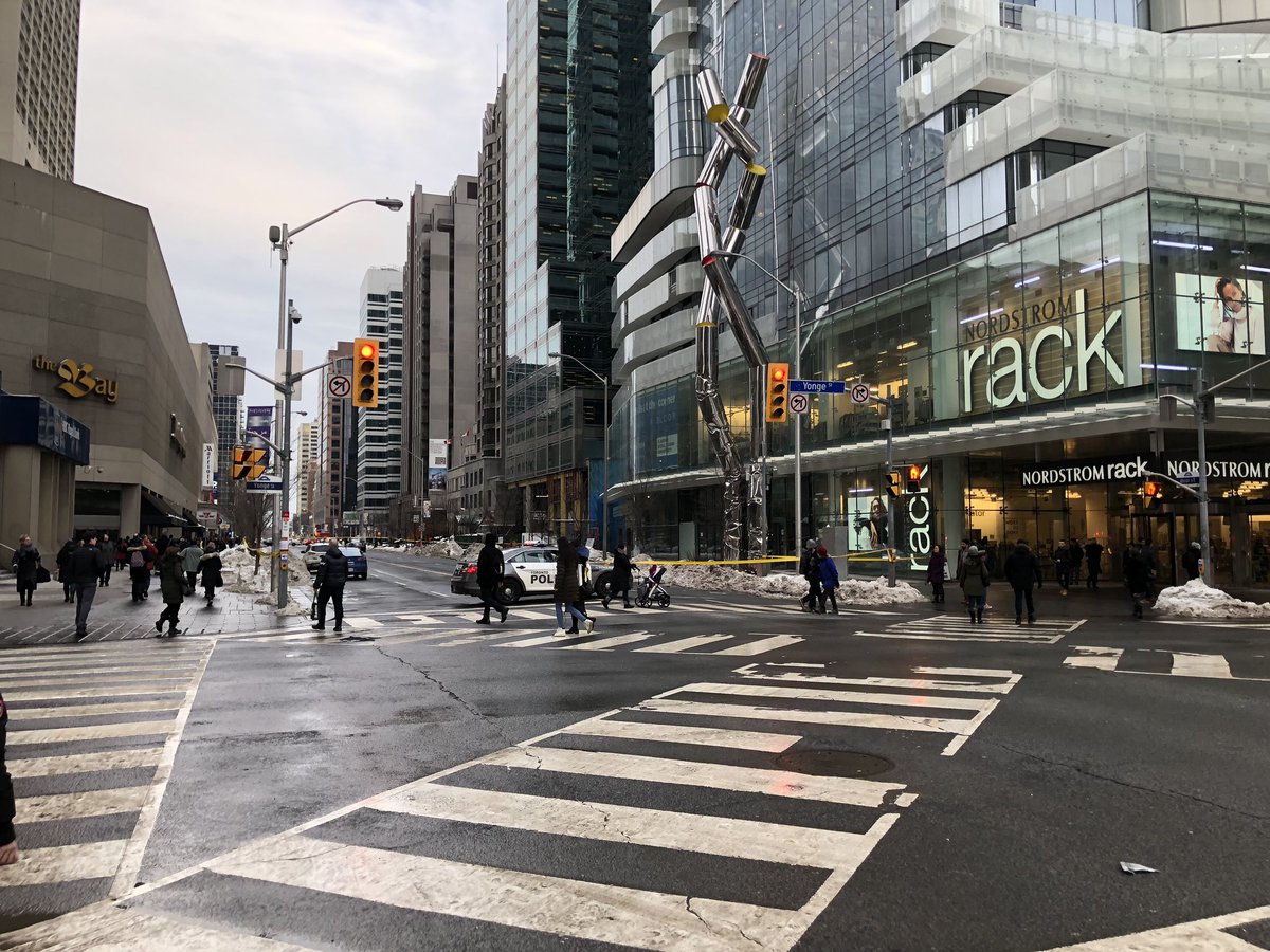 TorontoRoadClosures tweet media