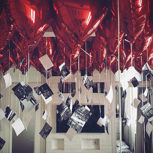 playinqdead's tweet photo. Hey prince, Happy Valentines Day! Love you so fucking much. ♥ https://t.co/LX4tpSOdBg