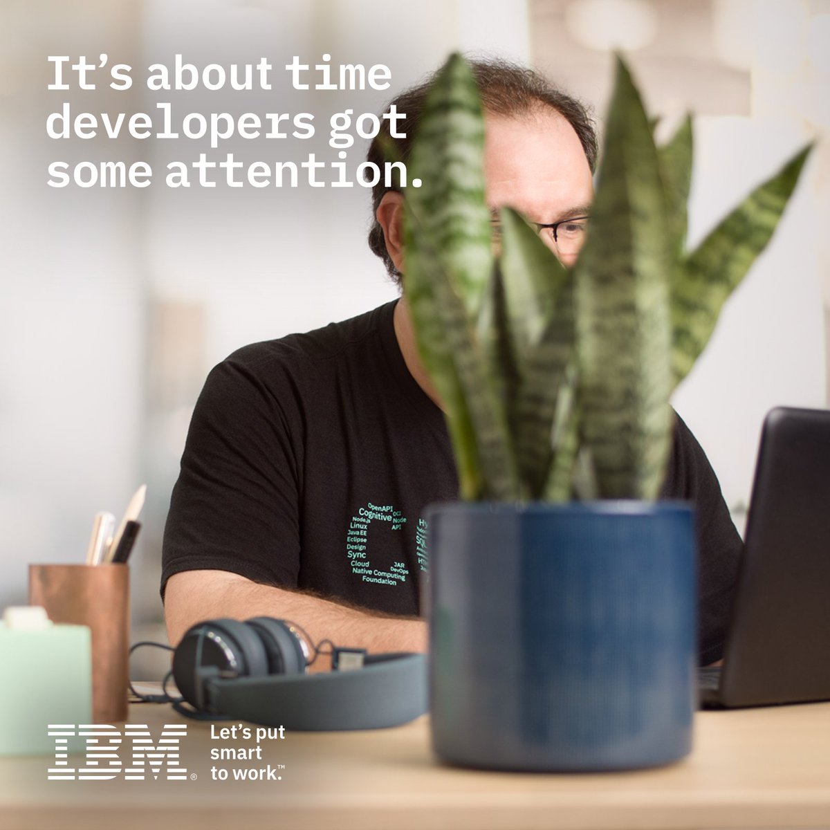 jgperrin's tweet image. #BehindtheCode or behind the plant in this case. #Think2019. Proud developer &amp;amp; #IBMChampion