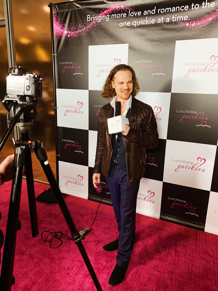 ChaseBellMusic's tweet image. Had a great time attending and performing at a fantastic Valentine’s event yesterday for @LQuickies! The live performance will only be up on Instagram Live for today, so check it out now for some acoustic love songs. #InstagramLive #HappyValentinesDay #LunchtimeQuickies