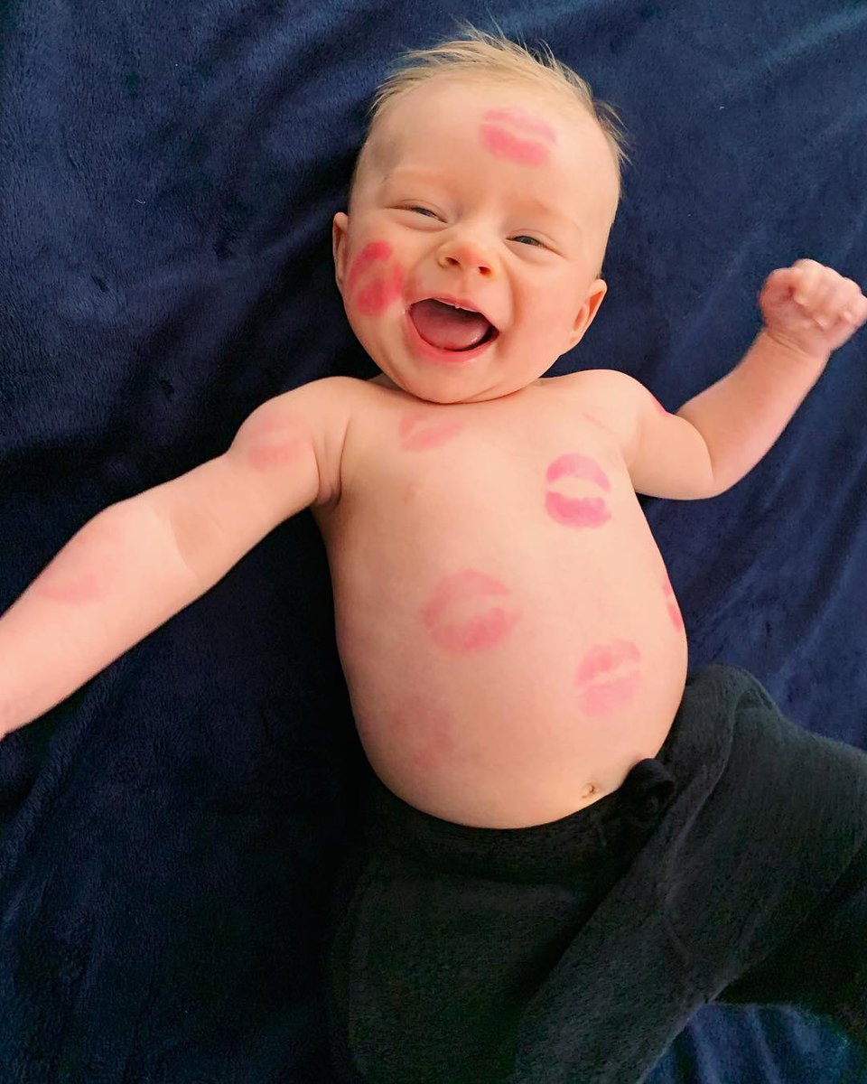 SaxDefyGravity's tweet photo. Couldn’t resist ... 🥰❤️ #HappyValentinesDay https://t.co/tJH17r2bvc