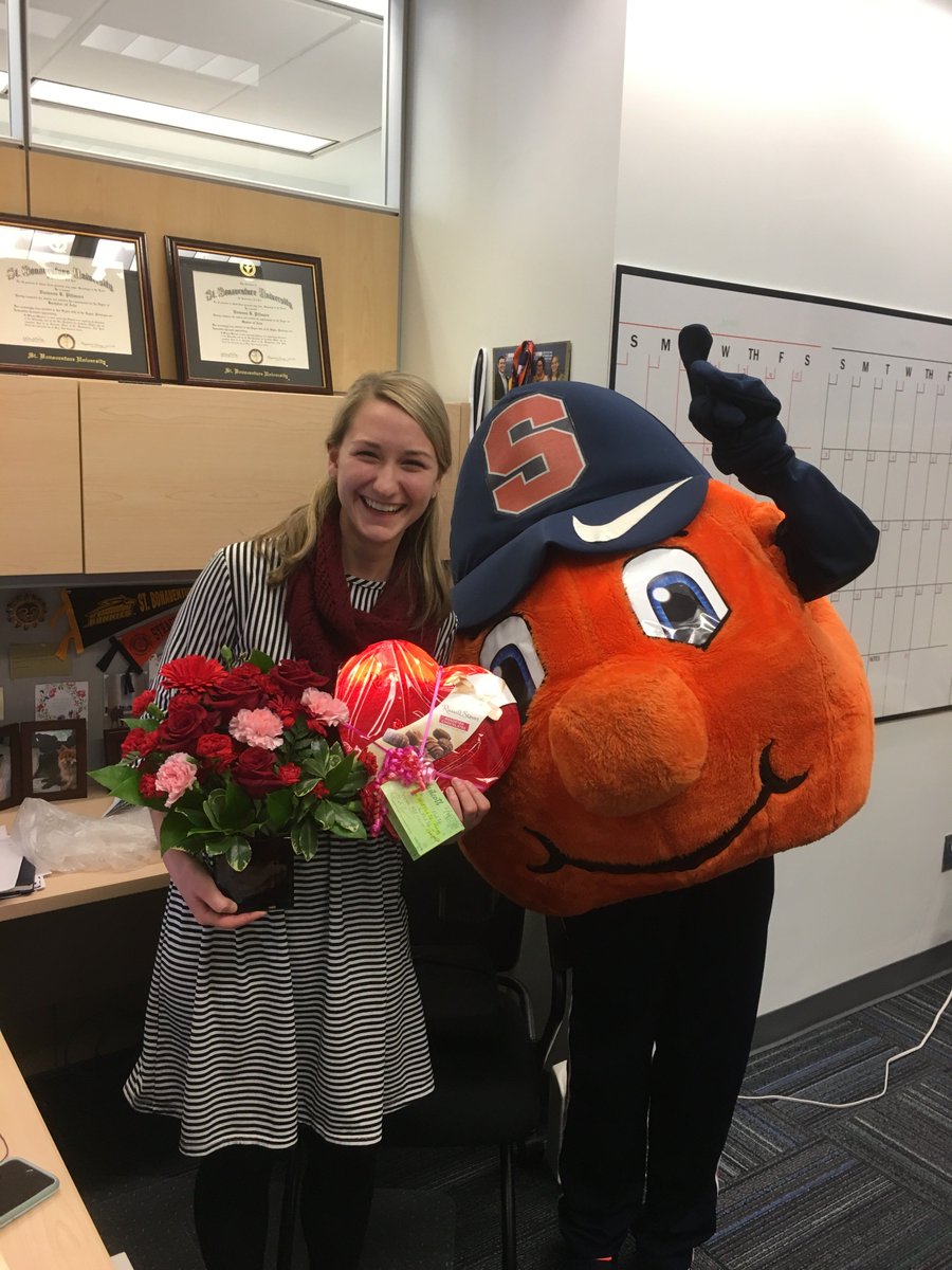 Otto The Orange (@theottoorange) on Twitter photo Gave a SPECIAL valentines delivery to VANESSA at <a href="/IVMFSyracuseU/">IVMF at Syracuse University</a> !!! #OrangeLove Gave a SPECIAL valentines delivery to VANESSA at <a href="/IVMFSyracuseU/">IVMF at Syracuse University</a> !!! #OrangeLove
