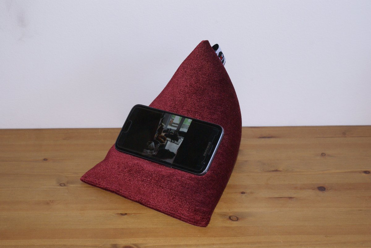 edgebeanbags's tweet photo. Last Friday of the month, (already!) #FridayFreebie #Comp #Competition to win a #TechbedMini from our sale range, like, RT&F. Winner announced Sat am.
https://t.co/uHTJ7cMxXv based in Wokingham, create & despatch each beanbag & Techbed ourselves: husband & wife dream team x https://t.co/fAvS0cKJPs