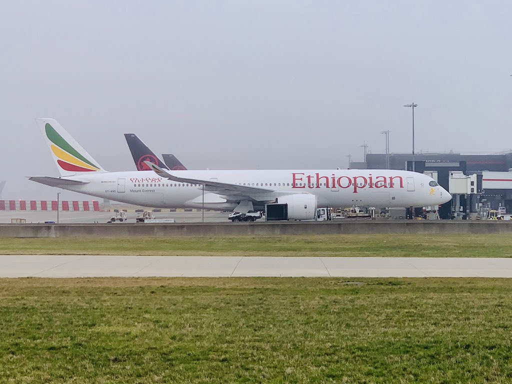 #EthiopianAirlines #Airbus #A350-900 with #RollsRoyce #TrentXWB at #LHR. #AVGeek
