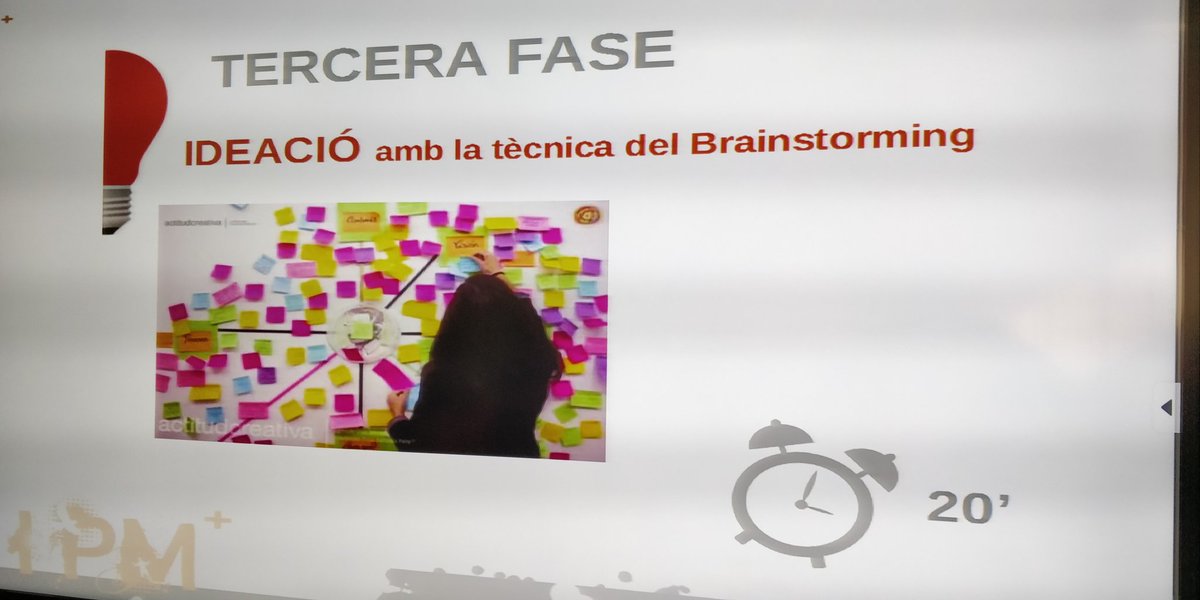 insperemartell's tweet photo. #ChallengePereMartell. Avui treballem l#emprenedoria. Fase 3 #IDEACIO #brainstorming
#SomFP #teninfeina @XEmprenedoria @INNOVAFP https://t.co/uqRz0NT0LD