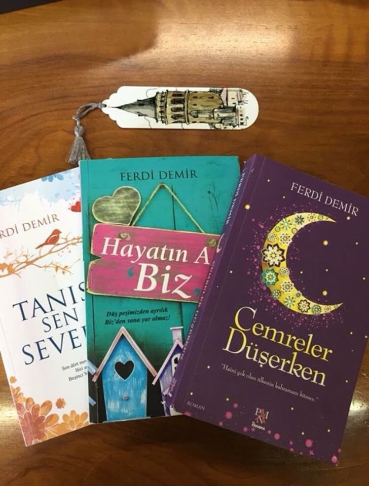 Siz de adınıza imzalı kitap istiyorsanız mesaj atabilirsiniz. Geliri yoksul öğrencilerimize gidecektir...
SİZ de RT YAPARSANIZ çok memnun olurum...