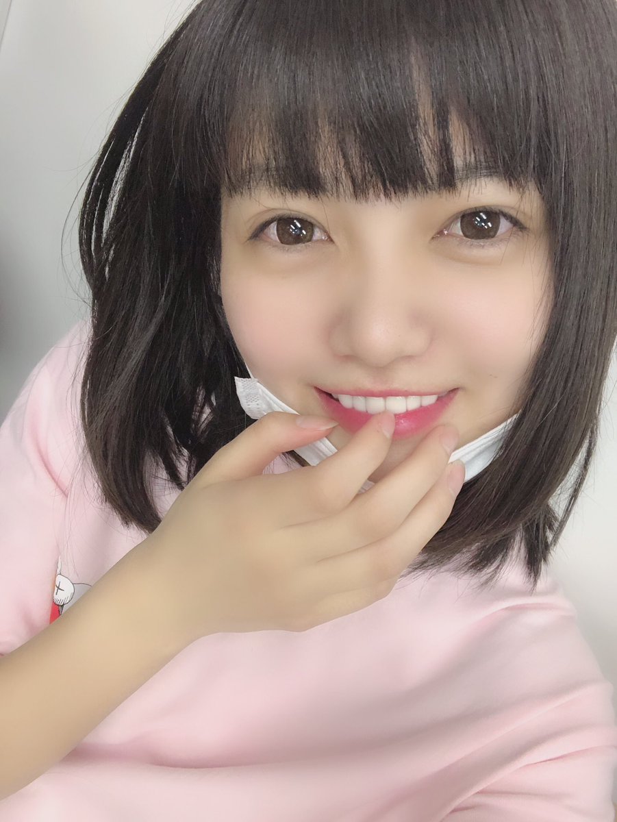 佐倉ちひろ 花いろは 虹色の飛行少女 V Twitter すっぴんまる 今日 00 21 30でイチナナやるね 髪の毛きったちひろのこと見に来てね ワンウィ