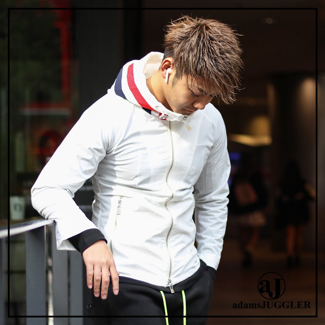 adams_juggler's tweet photo. ✨NEW ITEM✨

TRICOLOL MOUNTAIN PK lll
→ ¥10.584 (tax in)
WHITE / NAVY / RED
S〜XL

#adamsJUGGLER #fashion #fine #Safari #アダムスジャグラー #ファッション #コーディネート #RetroEngine  #レトロエンジン #whimROTH #ROTH #ロス #BABEL #PIPELINE

https://t.co/d3BipwxrVn https://t.co/POU3cMd5T7