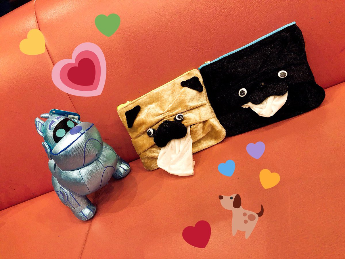 高野菜々 Nana Kono パグパグアドベンチャー の収録現場でローリー役の朝井ちゃん A Ayaka0511 が ビンゴとローリーのティッシュケースだよ ってくれたぁぁ そしてミルノさん Mirumirumiruno が現場に出してくださったネコチョコ 可愛いぃ アーフ