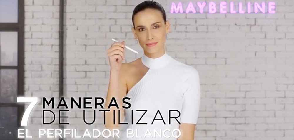 bellezaactiva's tweet photo. El liner blanco es un producto de maquillaje que no todas las mujeres tienen en su neceser de belleza y eso es porque no siempre sabemos cómo utilizarlo... ¡Te explicamos siete formas de potenciar tu maquillaje con él! https://t.co/uKi9U63wB2 https://t.co/UKS4FNQFvk