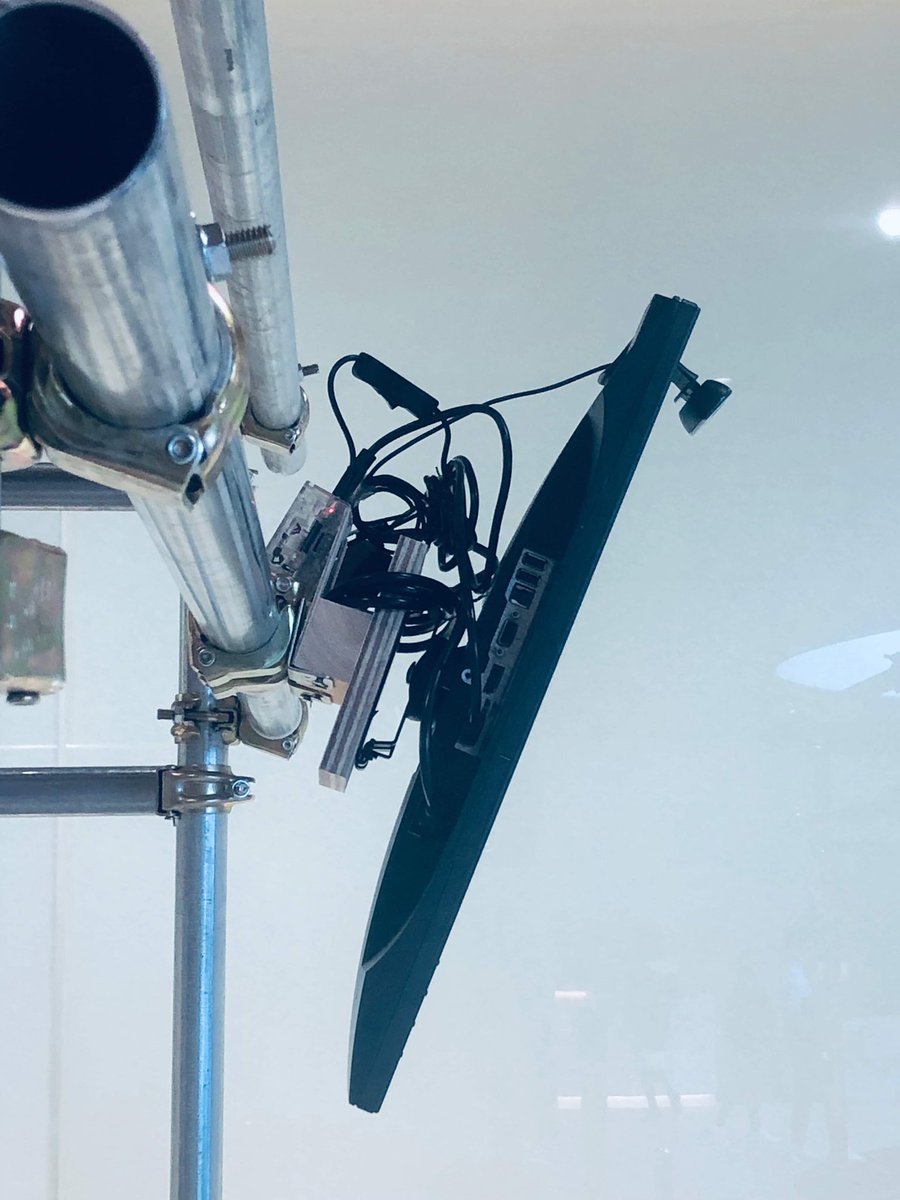 SfcFake's tweet image. 入試対策速報！
虚構大学の第一校舎の建設が完了しました。明日、いよいよ本校舎で信用スコアによる入学試験を実施いたします。

入試アルゴリズムは本校の理念に基づいて作られています。今のうちに虚構大学の理念をチェック！ナンチャッテ。