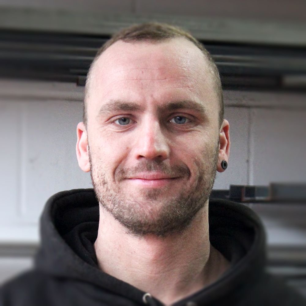 johnson_bespoke's tweet image. Ian is the latest addition to the team and is extremely skilled in blacksmithing and specialist fabrication. With a wealth of qualifications and over 12 years industry experience, his impressive hand forged work speaks for itself.

#staffintro #blacksmith #johnsonbespoke