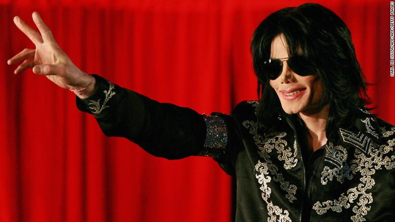 CNN's tweet photo. HBO will air Michael Jackson documentary "Leaving Neverland" despite a suit by family
https://t.co/Mok7WNpSkq https://t.co/XyyEbTT7oM