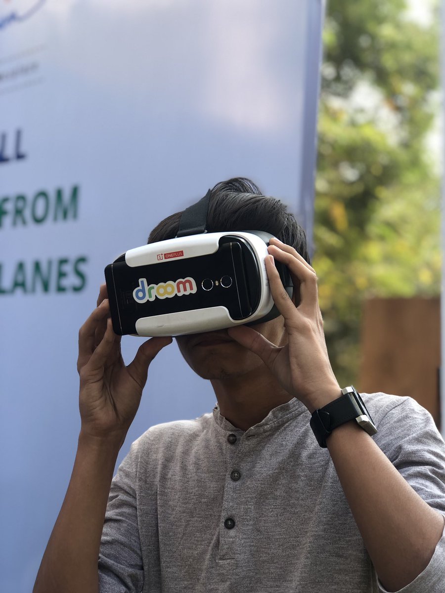 letsdroom's tweet photo. Checkout our AR-VR zone at #synapse19 @DAIICT & get a chance to win exciting goodies! https://t.co/2X7plzlVS7