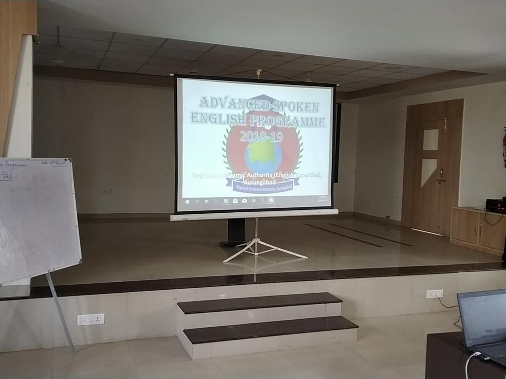 #raaspokenadvance
Advanced spoken English programme has been launched today which aims to train a cadre of 50 master trainers who will cascade 500 teachers and they will reach upto 15000 learners from 5 aspirant districts. <a href="/subhashkamble10/">subhash kamble</a> <a href="/UjjwalKarawande/">Ujjwal Karawande</a> <a href="/nisarshaikh__7/">Nisar Shaikh</a>