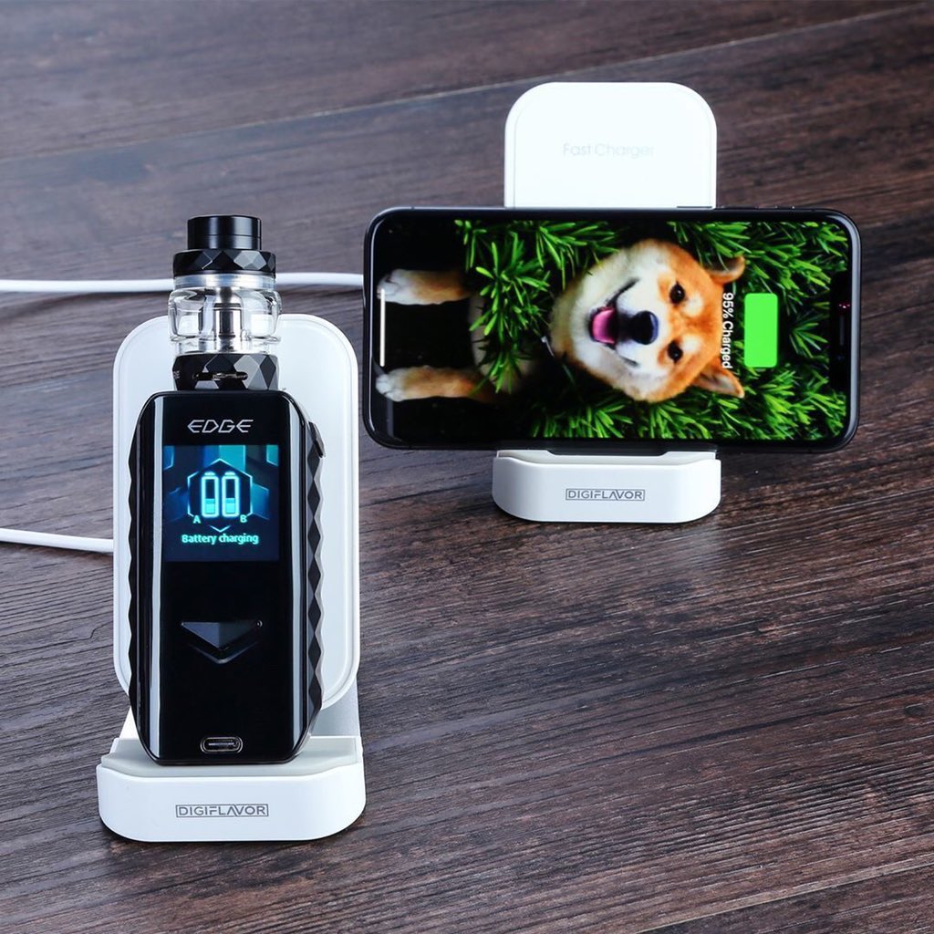 supervapeur's tweet photo. Beautiful kit Digiflavor Edge with charger.🔋⚡️ https://t.co/2XRGam6Rcg