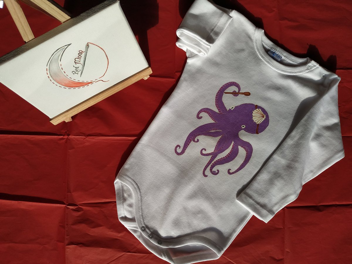 Anaredmoon's tweet photo. Buenos días! 🤗
••
Ya es Viernes y os traigo esta novedad! 👩🎨🐙
••
Este cuesta 19'95€ Talla 18 meses 100% algodón. Fabricado en España.
••
Qué os parece? 😍
Podéis encargar con el diseño que queráis! 🤩
••
#anaredmoon #cuadrosquemarcanladiferencia #bodybebe #pintadoamano https://t.co/CzQT14Ztrl