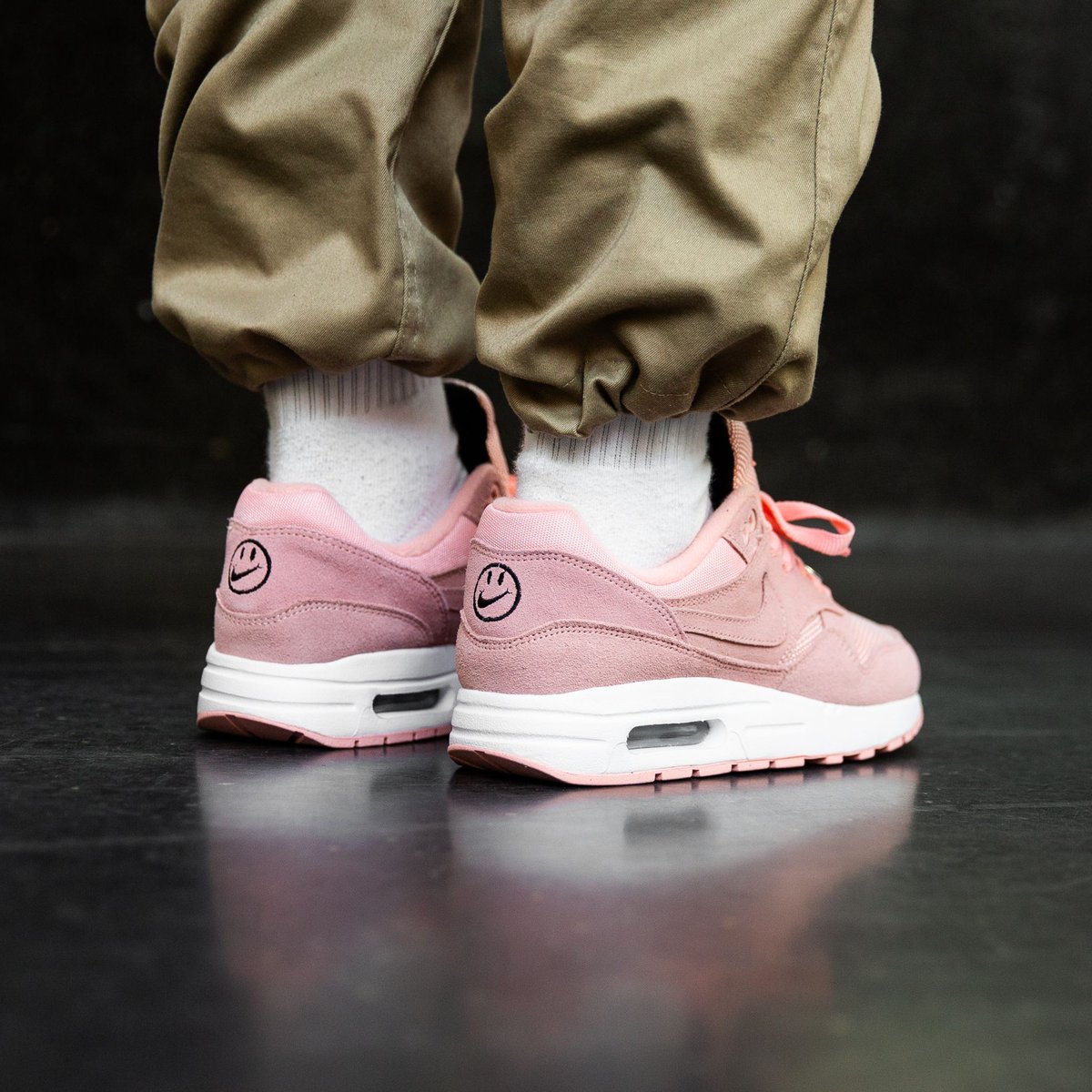 Nike air max 1 bleached coral Clearance