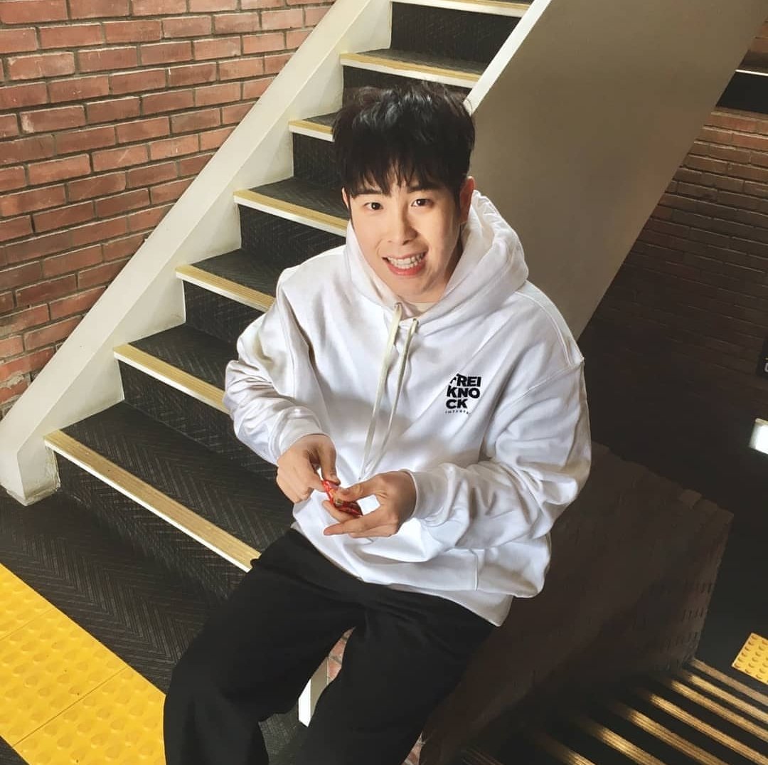 PO_hoon22 tweet picture