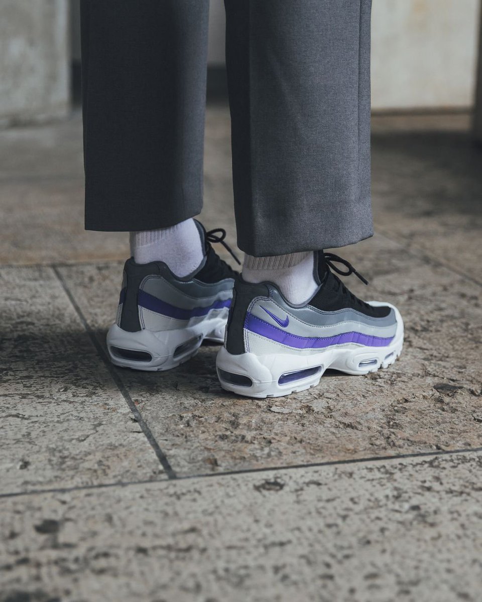 nike air max 95 essential persian violet