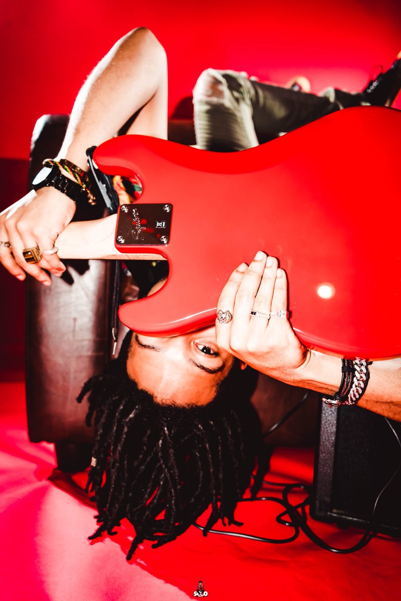 Its_MyAmbitionN's tweet photo. “SoLo that be like my shooter” 🙏🏽👁📸♥️
#SoLoVisualz https://t.co/a6gb8avsFO