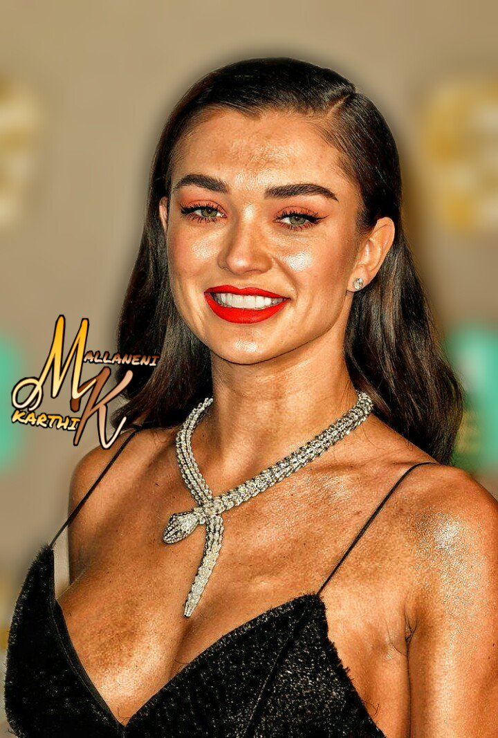 LittleFinger_69's tweet photo. #AMY_JACKSON
#Trendingnow https://t.co/qhHwYw947o