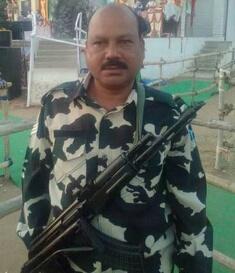 SanSp57's tweet photo. Paying my Tribute to CRPF jawan Mr prasanna ku sahu from my hometown jagatsinghpur who martyred in Awantipora terror attack.
Rip sir🙏🙏🙏🌼🌼🌼
#PulwanaAttack #RIPBraveHearts https://t.co/P9F4VGhq6Y