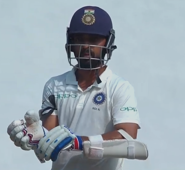 cricket_mumbai's tweet photo. In condemn of the last night #PulwamaAttack on #CRPFJawans
Players in #ROIvVID playing with Black band.
We all condemn this cowardly act of peace haters &
our heart is with families of those who sacrificed their lives.
The whole nation stands with #IndianArmy
#Pulwama https://t.co/NxR9BQ9sgL