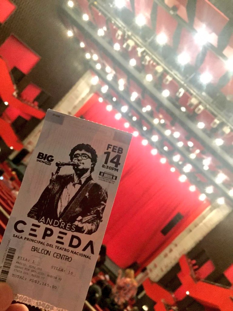 Yoney_Contreras's tweet photo. Maestro @andrescepeda ya estamos aquí, cuando usted quiera puede salir. 🎸 #BigShowPro https://t.co/Or4MviBy49