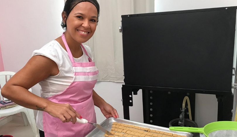 imirante's tweet photo. #Sequilhos: sabor dona do próprio negócio.
https://t.co/oAEIq7gipA https://t.co/lQjU9pa3t3