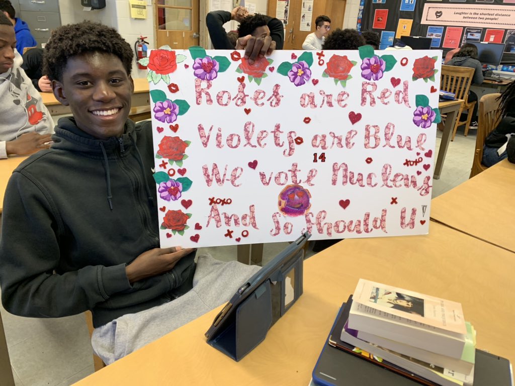 nucleiana's tweet photo. Here are some of our fellow students of WHS who support the Nucleus! You should too 😉❤️‼️Happy Valentine’s Day! https://t.co/YyygSnGSu6