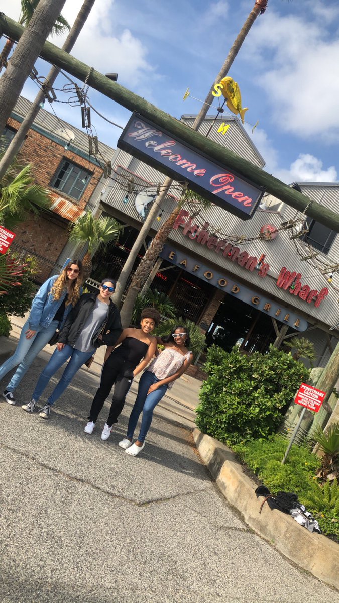 hey_its_MsJ's tweet photo. A little fun before all of our teams compete tomorrow. I ❤️ these girls &amp; am beyond proud of them! #FCCLAfriends #FCCLAfam #AdviserLife 🔥🔥🔥 @WBHS_FCCLA https://t.co/fvtkJcoYh9