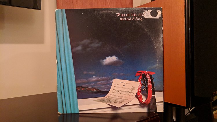 pornytube's tweet photo. Checking out "On The Shuffle: Album Repeat #111 Willie Nelson Without A Song" on On The Shuffle: https://t.co/tUT7pmpwOS #WillieNelson #withoutasong @WillieNelson #vinyl #vinylrecords #vinylcollection #RecordOfTheDay https://t.co/JEAJveG5u2