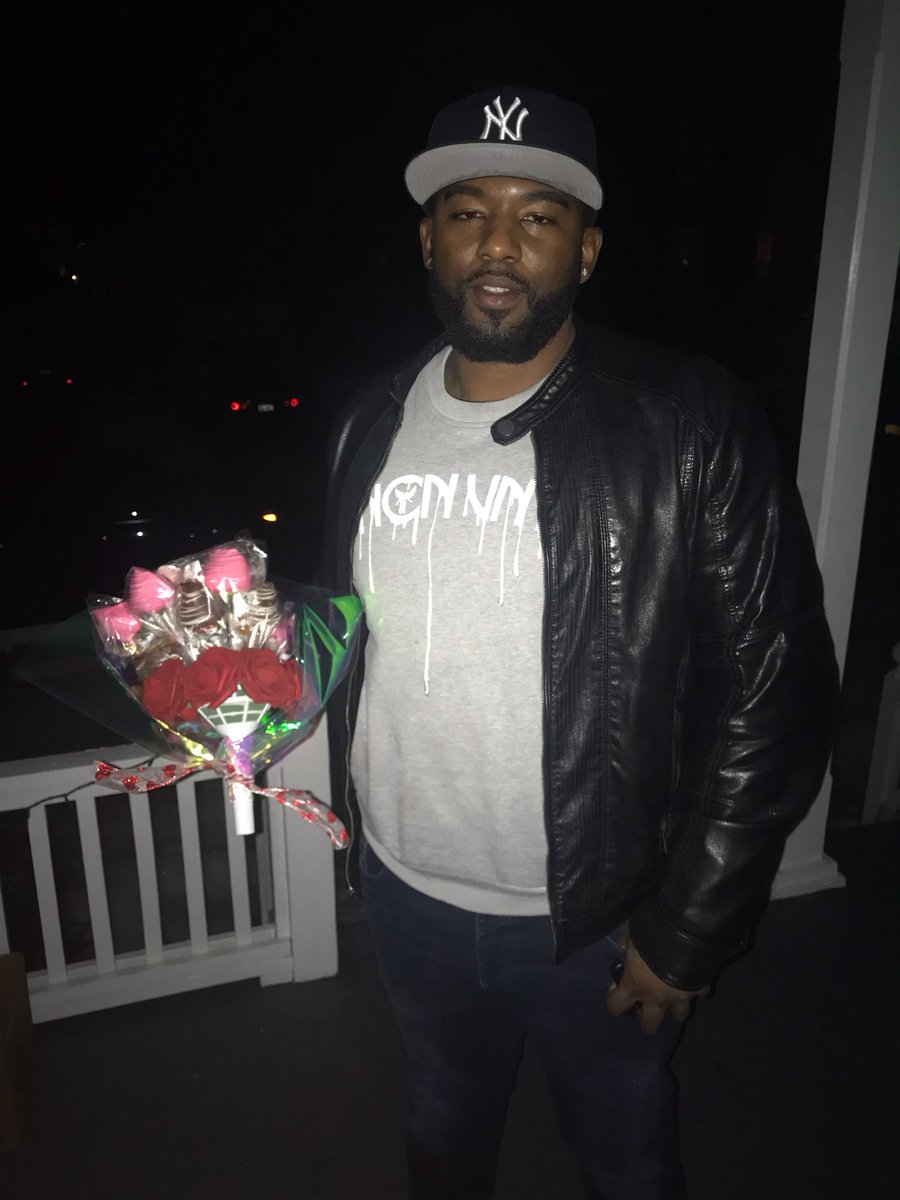 Peekskillledger's tweet image. @MrRockstar2012 today&apos;s Love Day Winner. Thank you for participating and we hope ypu enjoy. #ThePeekskillLedger