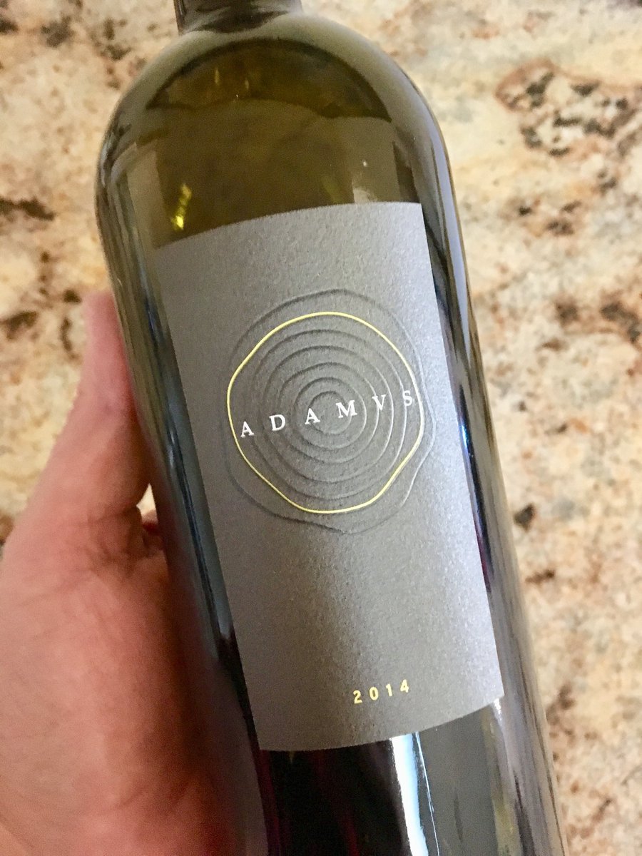 BartlettBacchus's tweet photo. Celebrating #ValentinesDay on #HowellMountain with this 2014 #Adamvs Teres. #wine #NapaValley Happy Thursday. https://t.co/hNDdk8SBwE