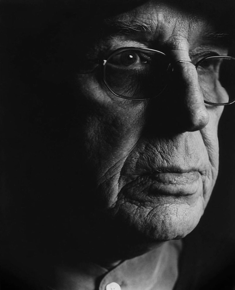 forthosebelow's tweet image. Black &amp;amp; white portraits of men are becoming the thing I’m best at😂😂