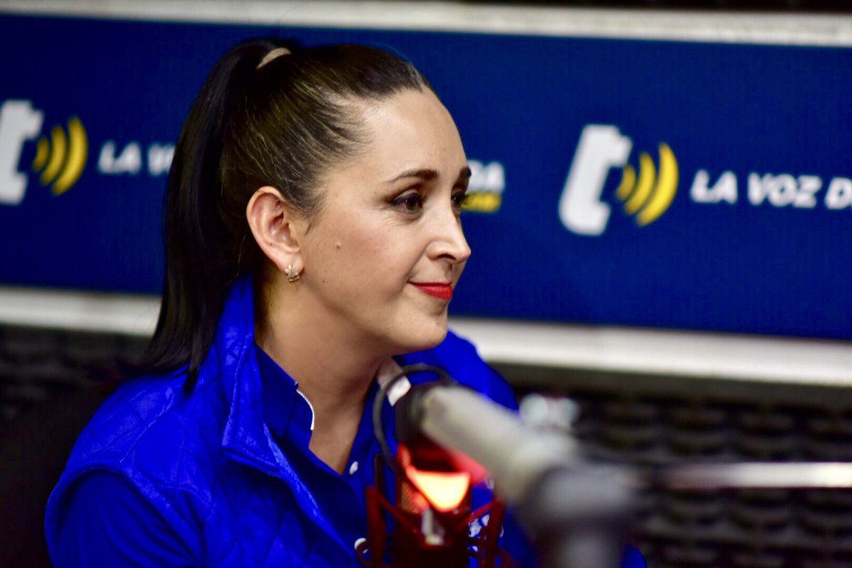 DoraOrdonezC's tweet photo. En la entrevista en @tomebamba, compartimos el plan de trabajo y el plan legislativo para el próximo periodo 2019 y 2023 #PaúlAlcalde #DoraConcejal #Participa62 https://t.co/Mw05aaynW0