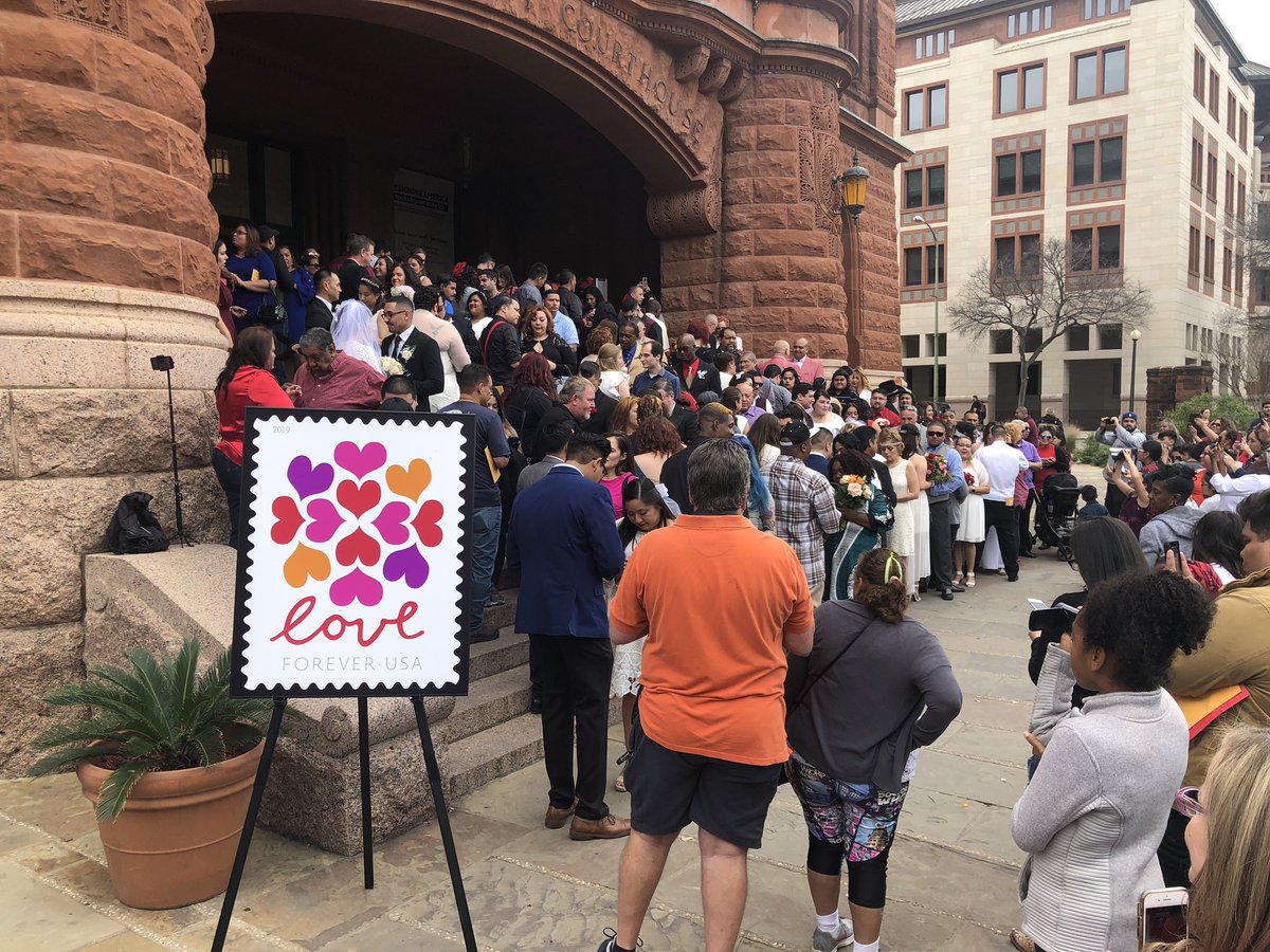 ShweikiMediaCSR's tweet image. Happy Valentine’s Day 💕#uspslovestamp #sapcc #LoveIsInTheAir