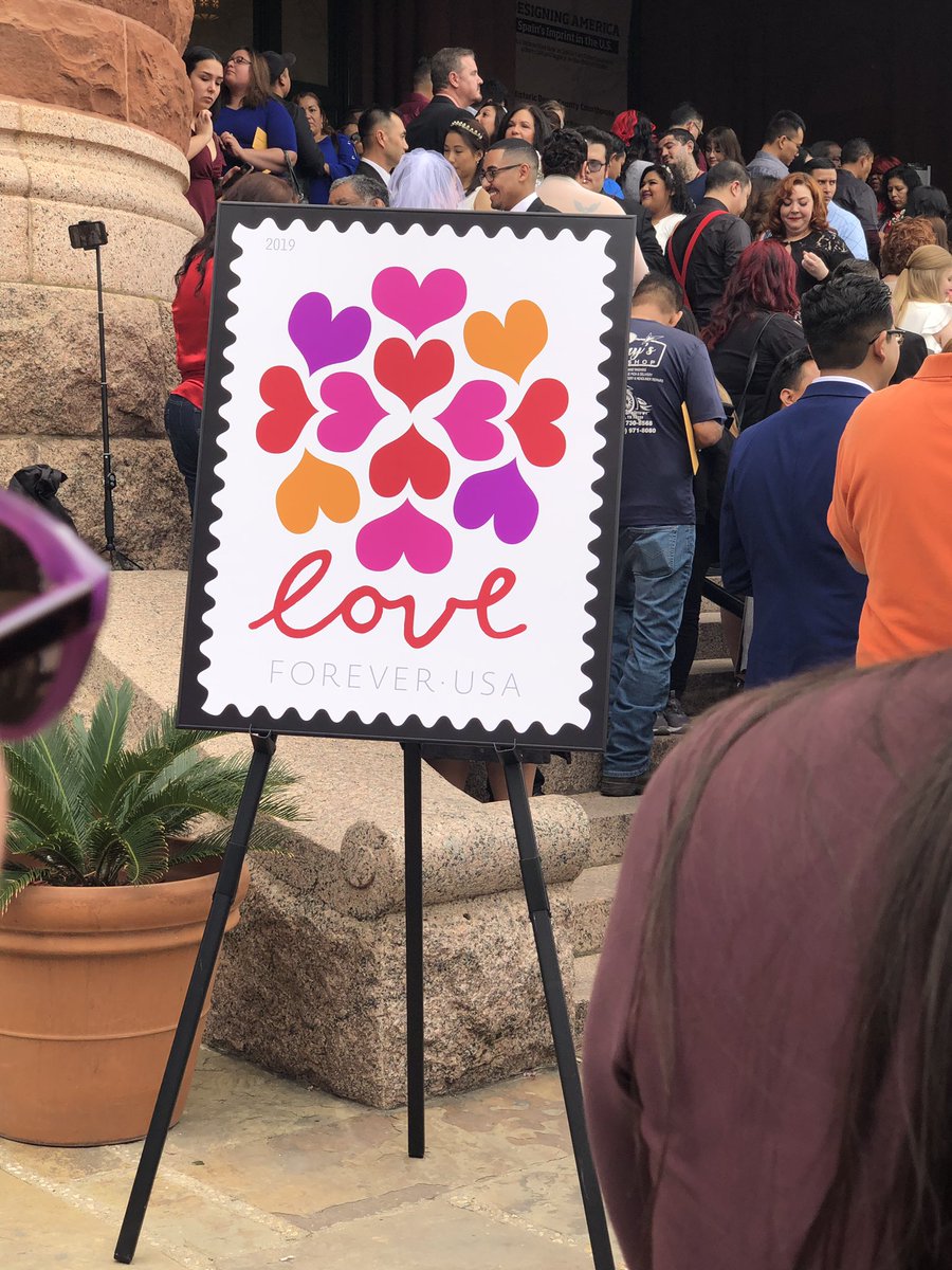 ShweikiMediaCSR's tweet image. Happy Valentine’s Day 💕#uspslovestamp #sapcc #LoveIsInTheAir