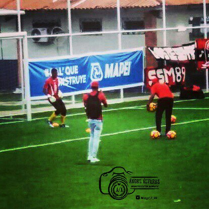 AngelJosue0619's tweet photo. #TBT Para cerrar la noche un placer prestar mis servicios a está gran institución como lo es el @sportingsmfc gracias a @DanielPittiC y @mariocorro por la oportunidad de ser su CM en temporadas atrás la cual me sirvió de mucho en mi futuro.
#SoySporting #SportingEsSanMiguelito https://t.co/Py784bAiFX