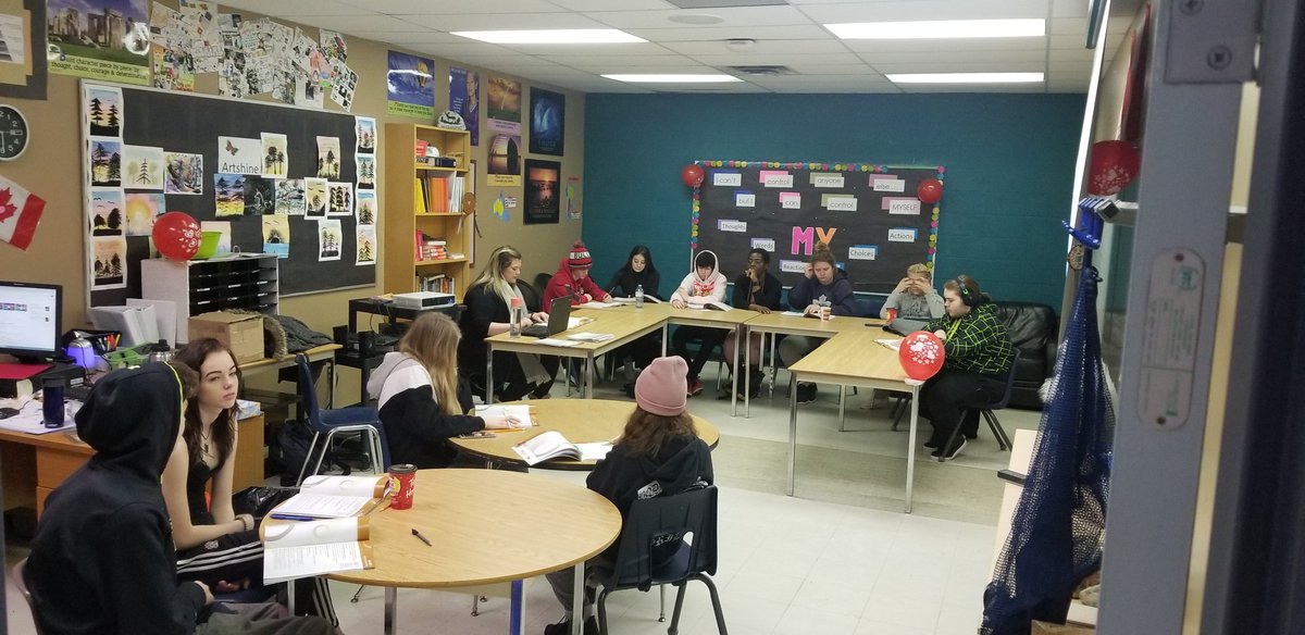 Uturn_Cambridge's tweet image. Getting our Smart Serve on today!! It was very eye opening for our students about the responsibilities and liabilities in the service industry. #gettingjobready #smartserve