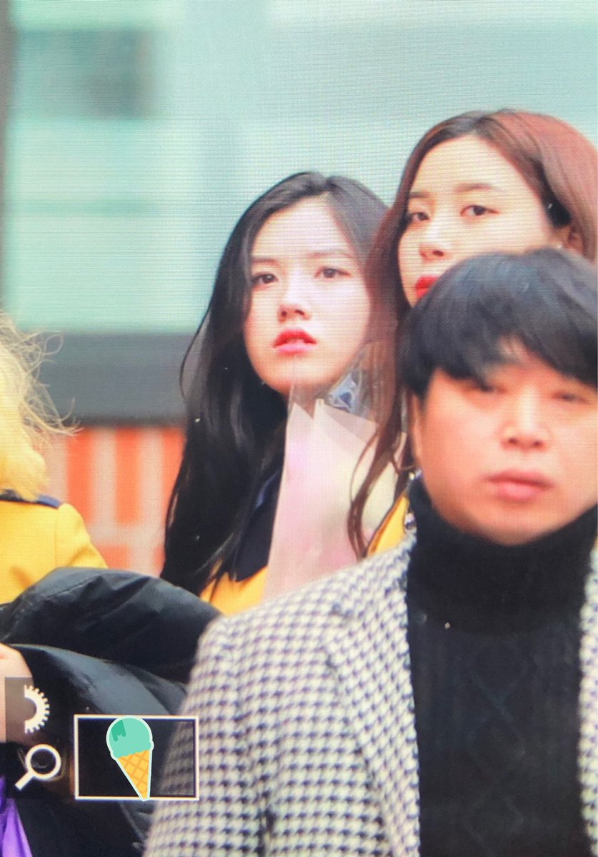 mintcream1114's tweet photo. 190215 졸업 👩‍🎓 
#시연 #프리스틴 #박시연 #XIYEON #PRISTIN @10_PRISTIN https://t.co/dLvT3b8rB6