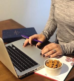 Jeana Travels (@surfnsunshine) on Twitter photo These tips from @sharingmysole can help you stay motivated! My favorite tip? Prepping snacks for the day beforehand, like these <a href="/almonds/">California Almonds</a>. #AD Almonds are great on the go, and a good source of protein and fiber, to help you #OwnYourEveryday Read more: bit.ly/2Up5BQY These tips from @sharingmysole can help you stay motivated! My favorite tip? Prepping snacks for the day beforehand, like these <a href="/almonds/">California Almonds</a>. #AD Almonds are great on the go, and a good source of protein and fiber, to help you #OwnYourEveryday Read more: bit.ly/2Up5BQY