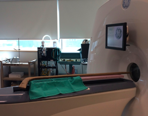 BrianGalama's tweet photo. Here is a behind the scenes look at the stick from the 1700s going through a CT scan and having a 3D model made. This helped verify that the stick was made in the 1700s - not reclaimed wood.  @HockeyHallFame @NHL #hockey @BauerHockey @CCMHockey  @MapleLeafs @hockeynight https://t.co/VPOXyJ3vmS