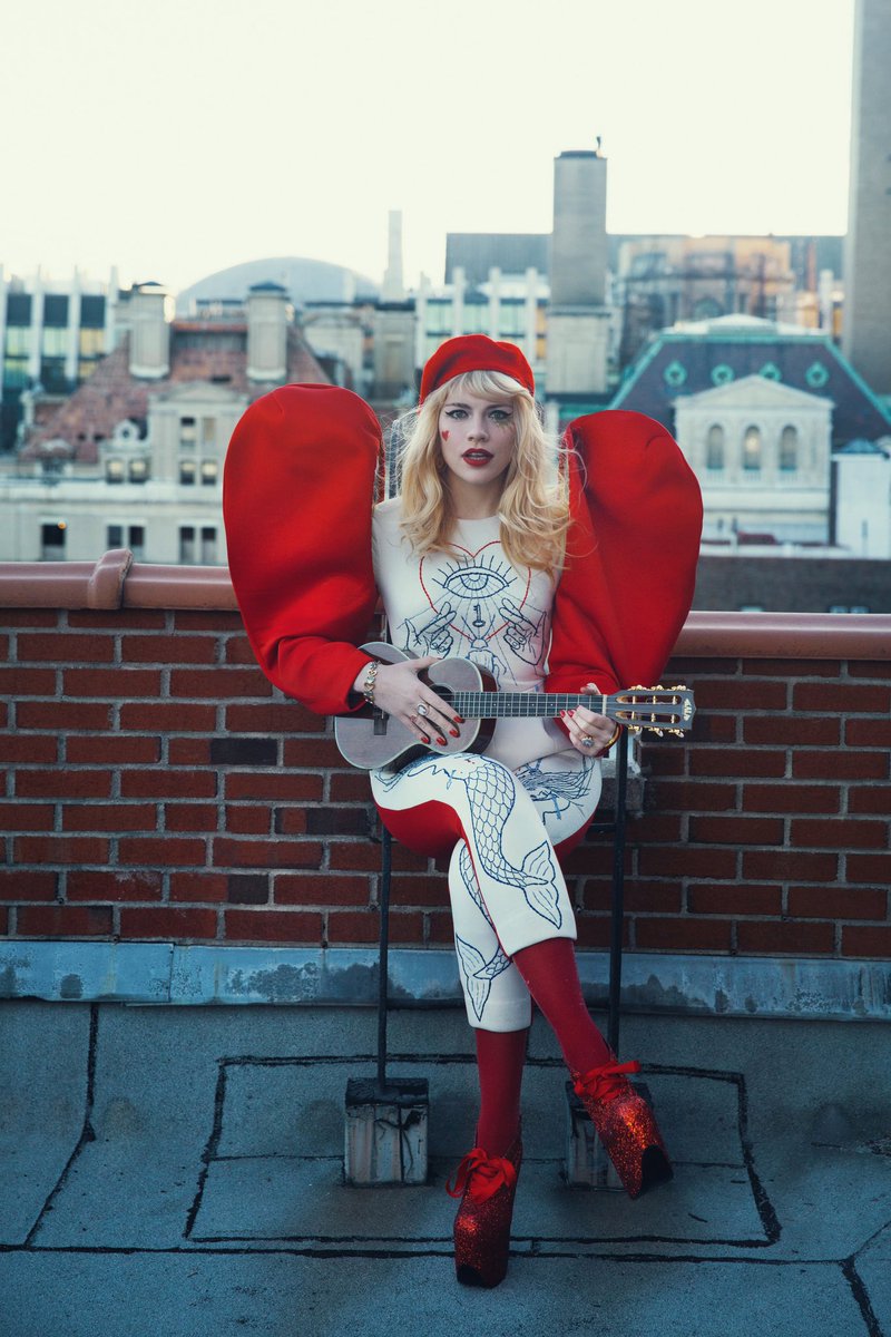 _scarletsails's tweet image. My Love video is out NOW!! Thanks for the amazing premiere, @TheHypeMagazine ♥️♥️♥️
#HappyValentinesDay2019 
Check it here: thehypemagazine.com/2019/02/premie…