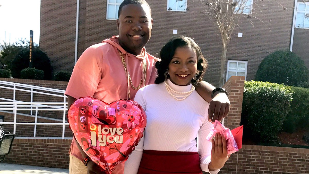 NewYorkStakz's tweet photo. Kierra Alexis Carter, Happy Valentine’s Day Baby ❤️ We Both Inspire Each Other To Go Get It And We Both Work Hard ✨ We The 2019 Bonnie and Clyde Baby 😘 #ValentinesDay #BlackLove #LoveHappy #PartIIOnTheRun https://t.co/ZqxPmKe18F