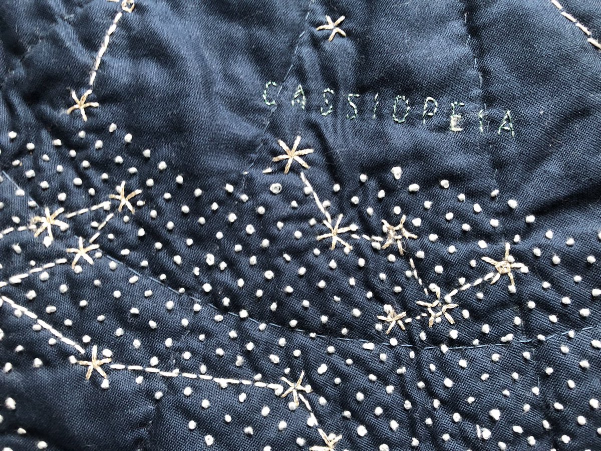 Penchant4Words's tweet image. Today’s #tbt quilt is a wall hanging I made while pregnant with #TinyCraig. I’ve always loved the stars and her nursery is decorated with old astronomy charts and vintage nautical maps! 
#sewfun #quilting #embroidery #acreativelife @HapticLab #starquilt